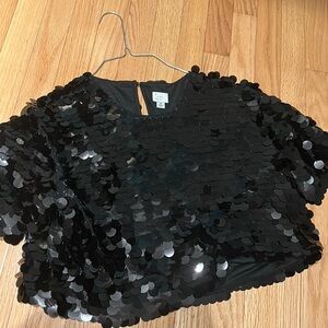 Medium black sequin cropped shirt